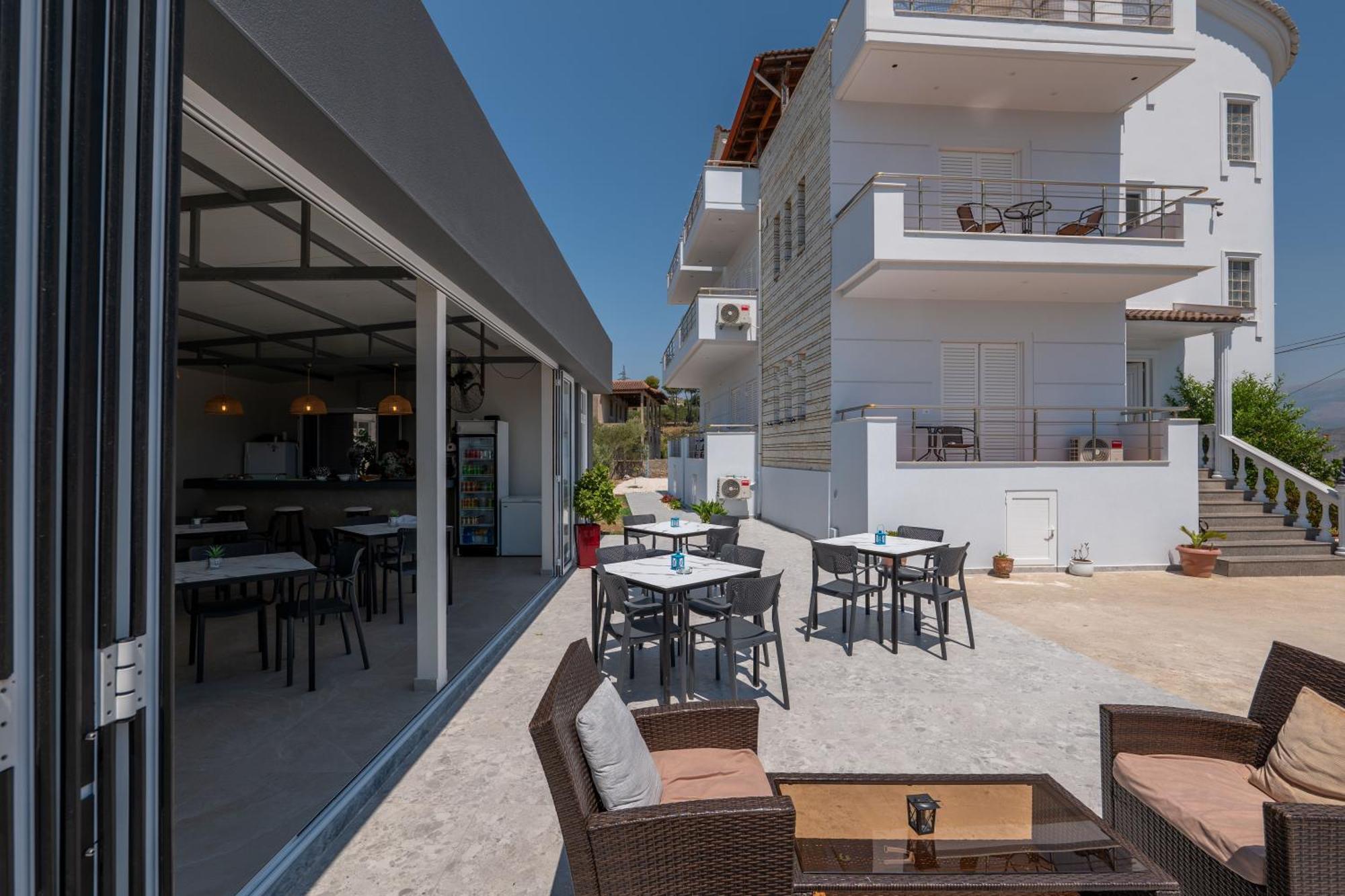 Villa Serenity Sarandë Buitenkant foto